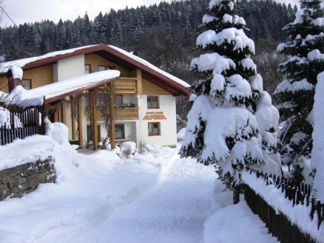 Rodinne Apartmany Alpinka Oscadnica Exterior foto
